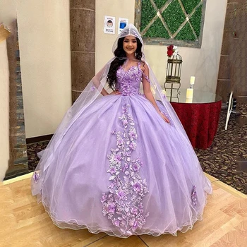 Lila Žogo Obleke Quinceanera Obleke 3D Cvet Appliques Z Cape Pepelka 16 Princesa Halje Vestidos De 15 Anos